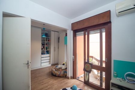 Casa à venda com 176m², 4 quartos e 2 vagas Casa à venda com 176m², 4 quartos e 2 vagasQuarto 2