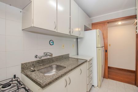 Apartamento para alugar com 79m², 3 quartos e 1 vaga Apartamento para alugar com 79m², 3 quartos e 1 vagaCozinha e Área de Serviço
