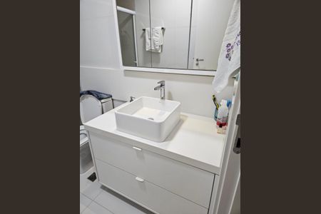 Apartamento à venda com 236m², 3 quartos e 4 vagasBanheiro