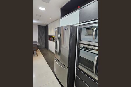 Apartamento à venda com 236m², 3 quartos e 4 vagasCozinha