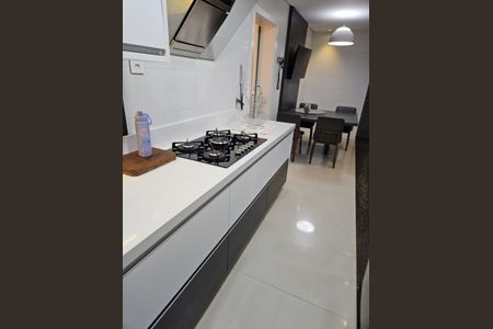 Apartamento à venda com 236m², 3 quartos e 4 vagasCozinha