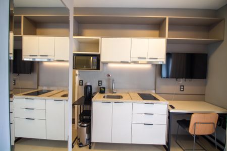 Studio para alugar com 25m², 1 quarto e sem vaga Studio para alugar com 25m², 1 quarto e sem vagaStudio