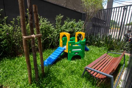 Studio para alugar com 25m², 1 quarto e sem vaga Studio para alugar com 25m², 1 quarto e sem vagaÁrea comum - Playground