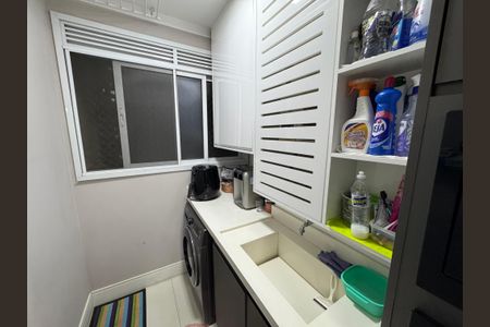 Apartamento à venda com 89m², 2 quartos e 2 vagas Apartamento à venda com 89m², 2 quartos e 2 vagasDespensa