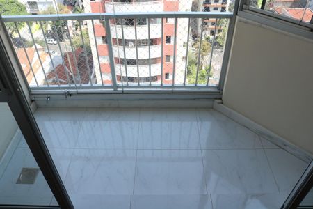 Varanda de apartamento para alugar com 3 quartos, 100m² em Perdizes, São Paulo