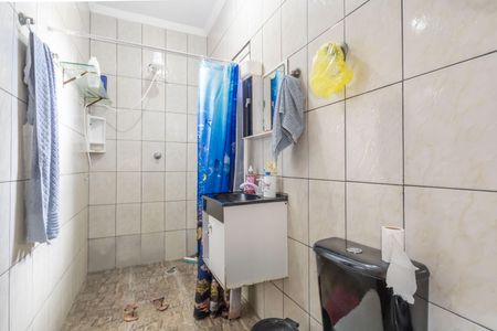 Casa à venda com 80m², 2 quartos e sem vaga Casa à venda com 80m², 2 quartos e sem vagaBanheiro