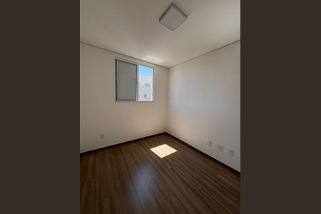 Quarto de apartamento para alugar com 2 quartos, 114m² em Buritis, Belo Horizonte
