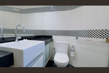 Banheiro Social de apartamento para alugar com 2 quartos, 71m² em Paquetá, Belo Horizonte