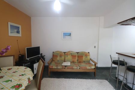 Sala de apartamento para alugar com 1 quarto, 55m² em Jardim Tres Marias, Guarujá