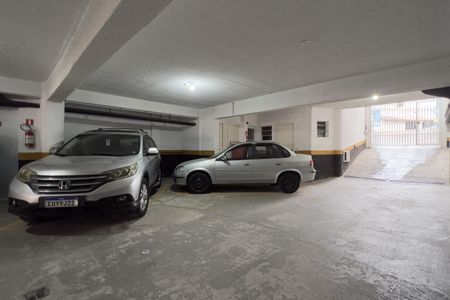 Apartamento à venda com 40m², 1 quarto e 1 vaga Apartamento à venda com 40m², 1 quarto e 1 vagaGaragem