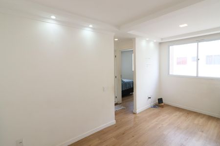 Sala de apartamento para alugar com 2 quartos, 41m² em Jardim Boa Vista (zona Oeste), Osasco