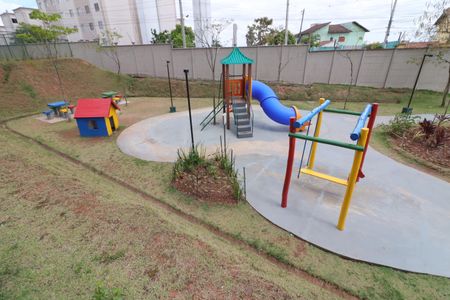 Apartamento à venda com 41m², 2 quartos e sem vagaÁrea comum - Playground