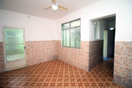 Sala de casa para alugar com 2 quartos, 62m² em Olaria, Rio de Janeiro