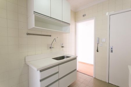 Apartamento à venda com 99m², 3 quartos e 1 vaga Apartamento à venda com 99m², 3 quartos e 1 vagaCozinha