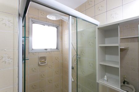 Apartamento à venda com 99m², 3 quartos e 1 vaga Apartamento à venda com 99m², 3 quartos e 1 vagaBanheiro