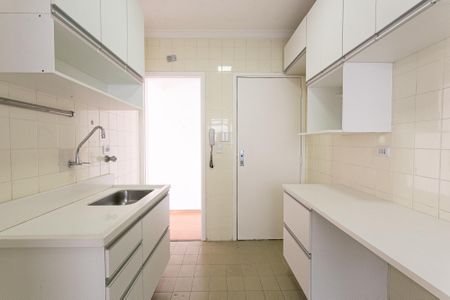 Apartamento à venda com 99m², 3 quartos e 1 vaga Apartamento à venda com 99m², 3 quartos e 1 vagaCozinha