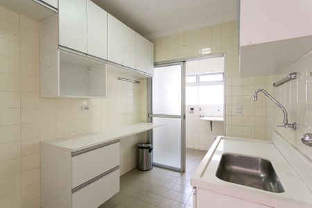 Apartamento à venda com 99m², 3 quartos e 1 vaga Apartamento à venda com 99m², 3 quartos e 1 vagaCozinha