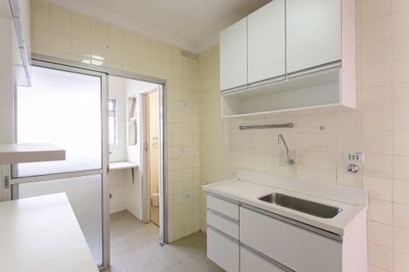 Apartamento à venda com 99m², 3 quartos e 1 vaga Apartamento à venda com 99m², 3 quartos e 1 vagaCozinha