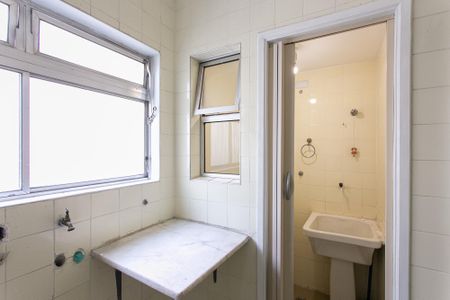 Apartamento à venda com 99m², 3 quartos e 1 vaga Apartamento à venda com 99m², 3 quartos e 1 vagaÁrea de Serviço