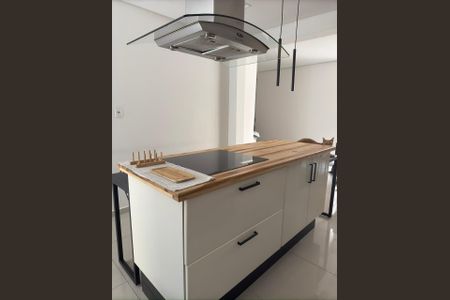 Cozinha de casa à venda com 3 quartos, 180m² em Jardim Danubio, Jundiaí