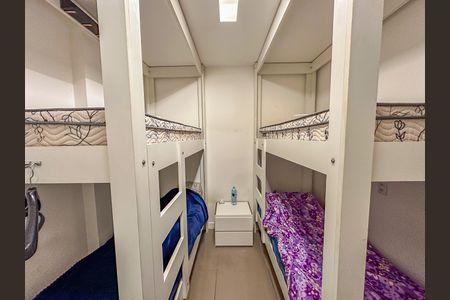 Apartamento à venda com 60m², 3 quartos e sem vaga