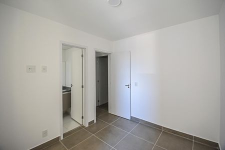 Apartamento para alugar com 71m², 3 quartos e 2 vagas Apartamento para alugar com 71m², 3 quartos e 2 vagasSuíte