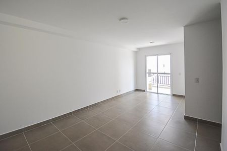 Apartamento para alugar com 71m², 3 quartos e 2 vagas Apartamento para alugar com 71m², 3 quartos e 2 vagasSala/Cozinha