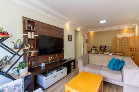 Sala de apartamento para alugar com 3 quartos, 86m² em Jardim Vila Galvao, Guarulhos
