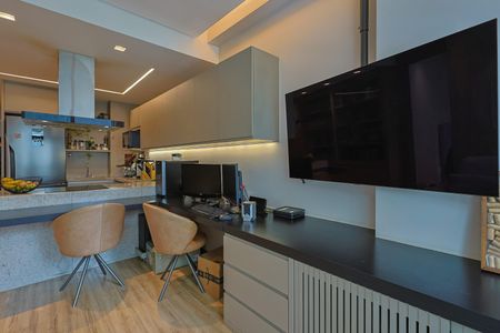 Sala de apartamento à venda com 1 quarto, 42m² em Funcionários, Belo Horizonte