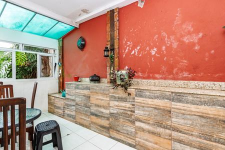 Casa à venda com 300m², 3 quartos e 2 vagasÁrea de Convivência