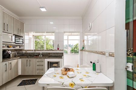 Casa à venda com 300m², 3 quartos e 2 vagasCozinha