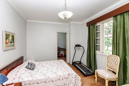 Casa à venda com 300m², 3 quartos e 2 vagasQuarto 1