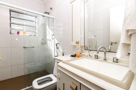 Casa à venda com 300m², 3 quartos e 2 vagasBanheiro da Suíte