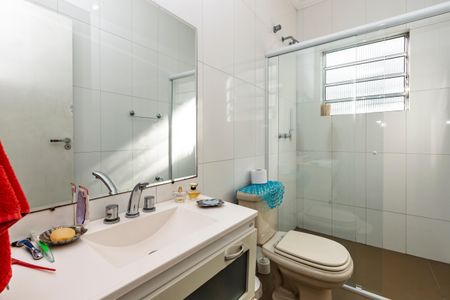 Casa à venda com 300m², 3 quartos e 2 vagasBanheiro