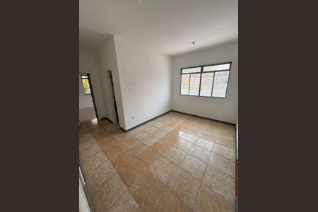 Casa para alugar com 2 quartos, 159m² em Planalto, Belo Horizonte
