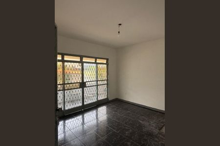Casa para alugar com 2 quartos, 159m² em Planalto, Belo Horizonte