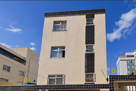 Apartamento para alugar com 79m², 3 quartos e 1 vagaFachada