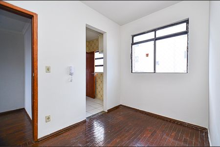 Sala de Jantar de apartamento para alugar com 3 quartos, 79m² em Sagrada Família, Belo Horizonte