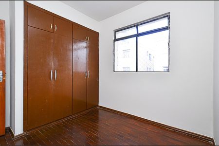 Apartamento para alugar com 79m², 3 quartos e 1 vagaQuarto 1