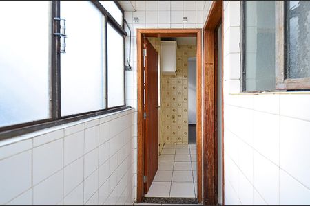 Apartamento para alugar com 79m², 3 quartos e 1 vagaÁrea de Serviço