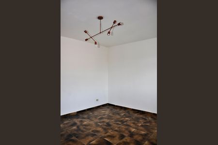 Casa para alugar com 190m², 2 quartos e 2 vagasQuarto 1