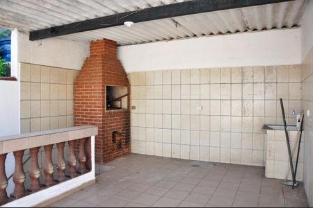 Casa para alugar com 190m², 2 quartos e 2 vagasChurrasqueira