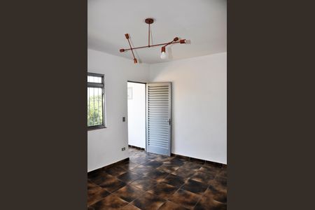 Casa para alugar com 190m², 2 quartos e 2 vagasQuarto 1