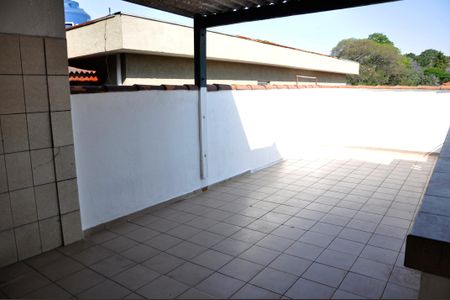 Casa para alugar com 190m², 2 quartos e 2 vagasChurrasqueira