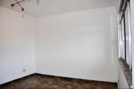 Casa para alugar com 190m², 2 quartos e 2 vagasQuarto 1