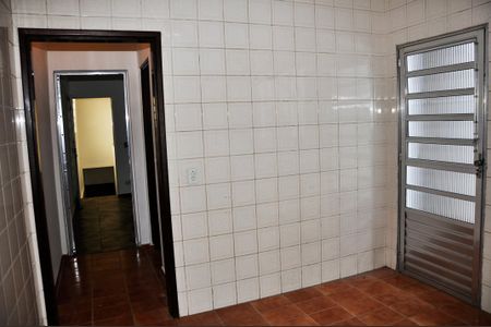 Casa para alugar com 190m², 2 quartos e 2 vagasCozinha