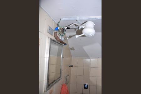 Casa para alugar com 190m², 2 quartos e 2 vagasBanheiro da Garagem