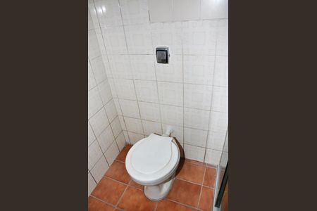 Casa para alugar com 190m², 2 quartos e 2 vagasBanheiro Social