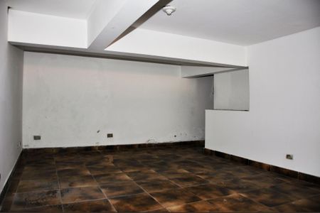 Casa para alugar com 190m², 2 quartos e 2 vagasMezanino