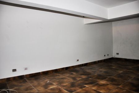 Casa para alugar com 190m², 2 quartos e 2 vagasMezanino